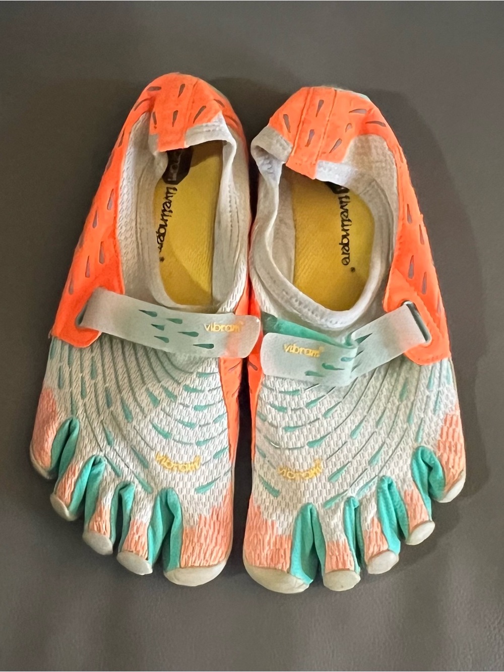 Women’s Vibram Fivefingers shoes